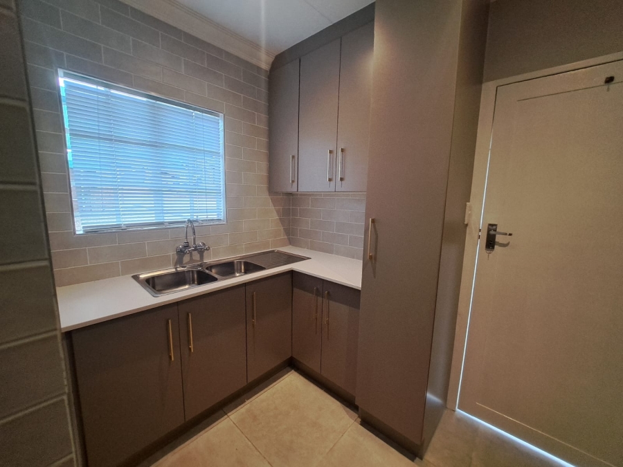 3 Bedroom Property for Sale in Boschdal North West